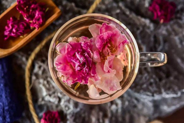 How to make a perfect cup of rose tea? Illustration 3