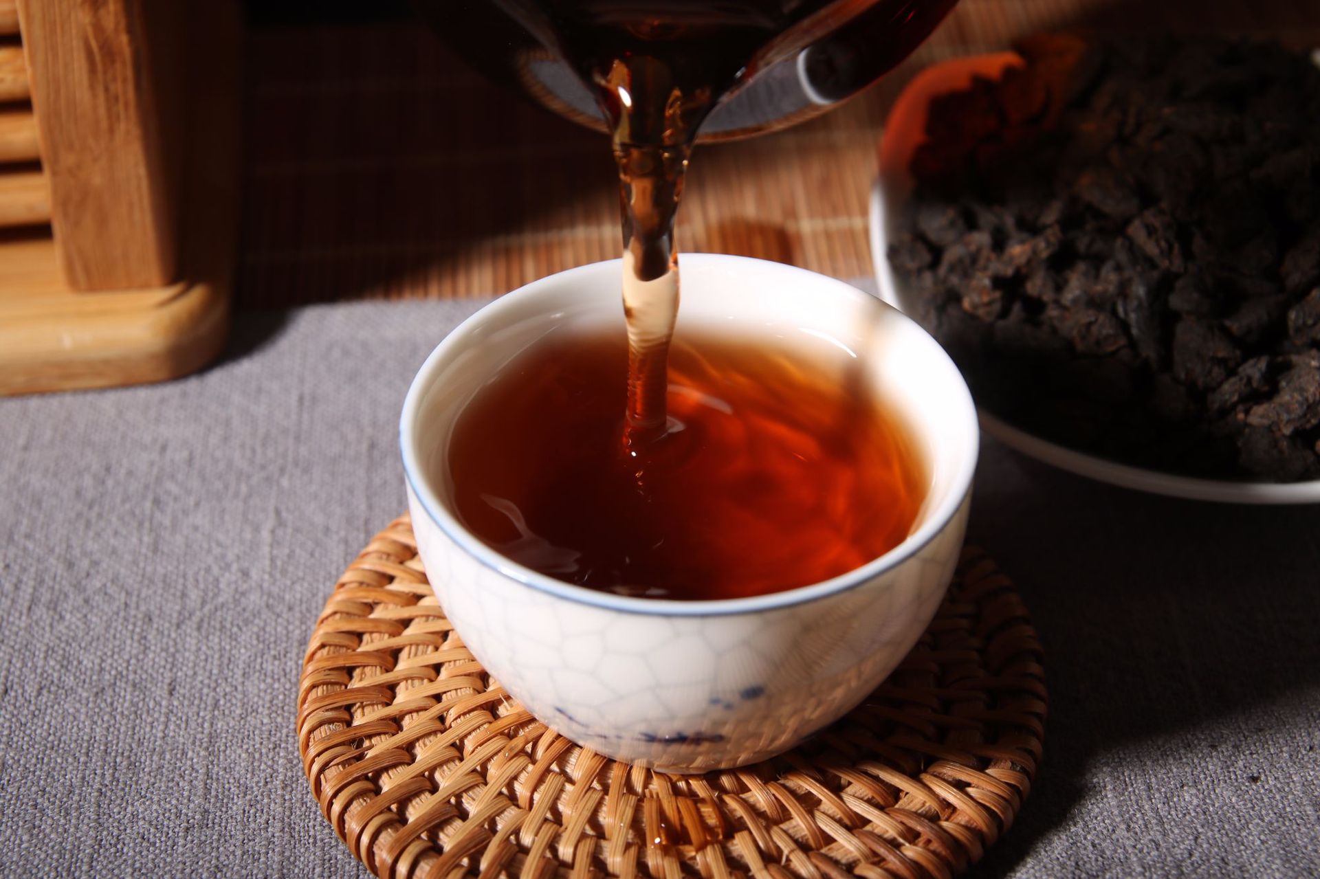 How to brew a cup of mellow and sweet Puerh raw tea Illustration 2