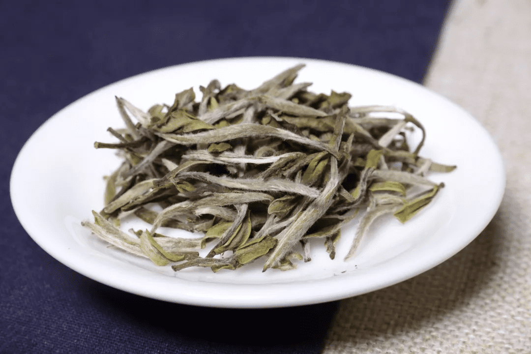 白牡丹茶的冲泡时间与技巧插图2